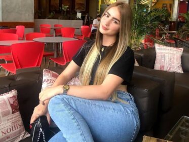 Esposas de pedidos por correo de Lituania y novias lituanas