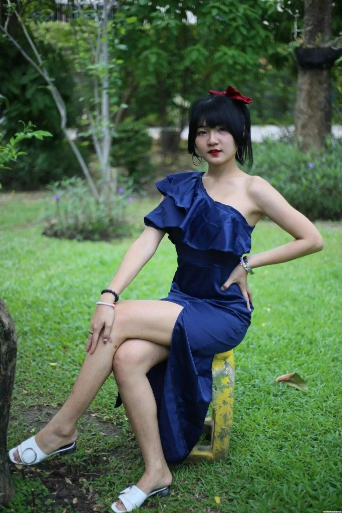 Thita, 23