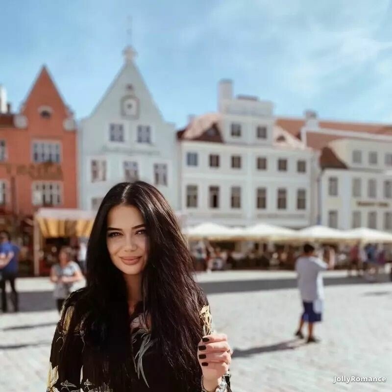 Diana Profile image 3