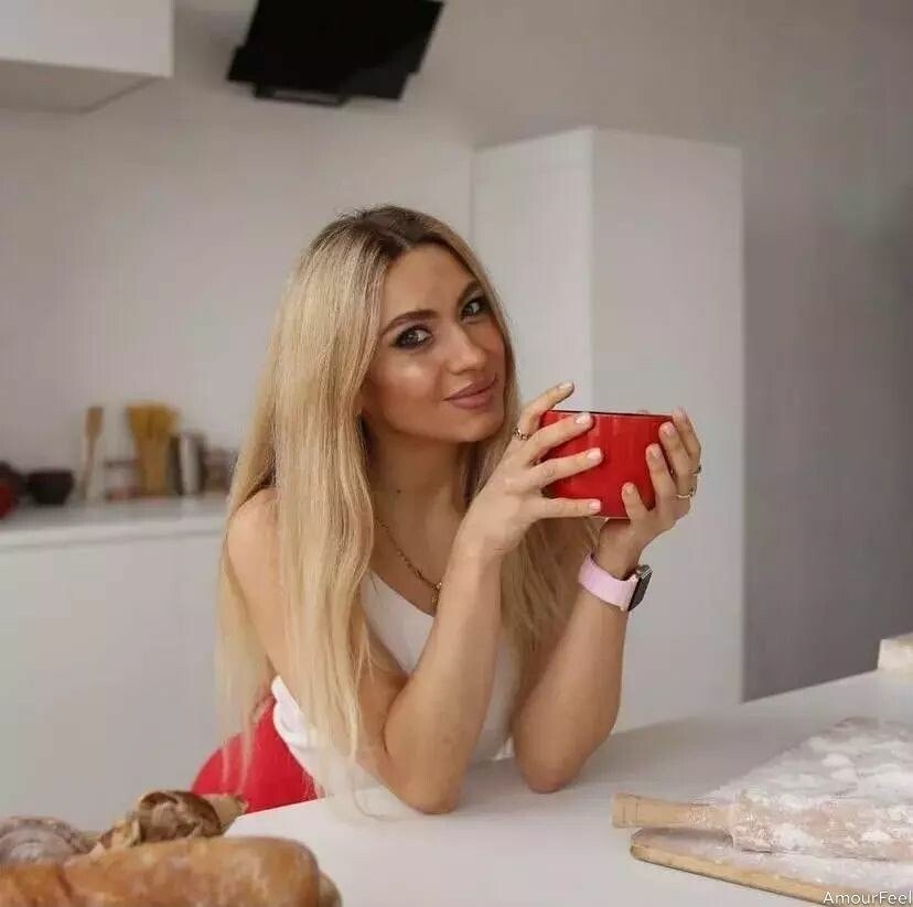 Marianna Profile image 5