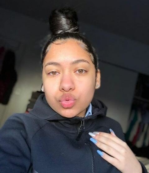 Blonde_Goddess01 Profile image 4