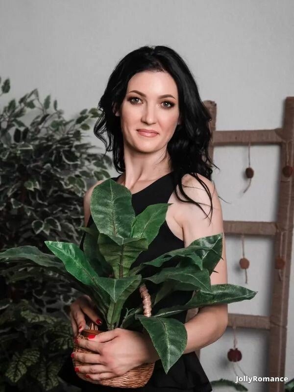 Iren, 37