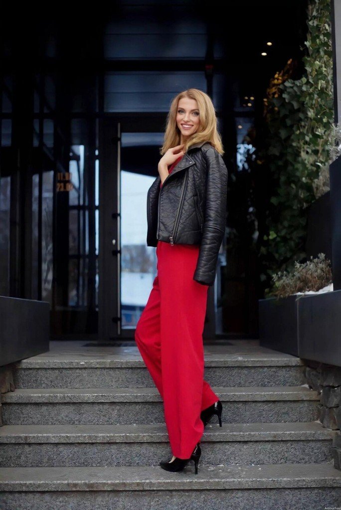 Victoria Profile image 5