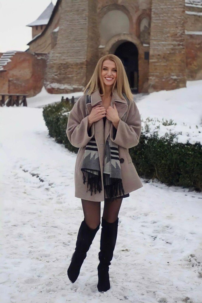 Victoria Profile image 3