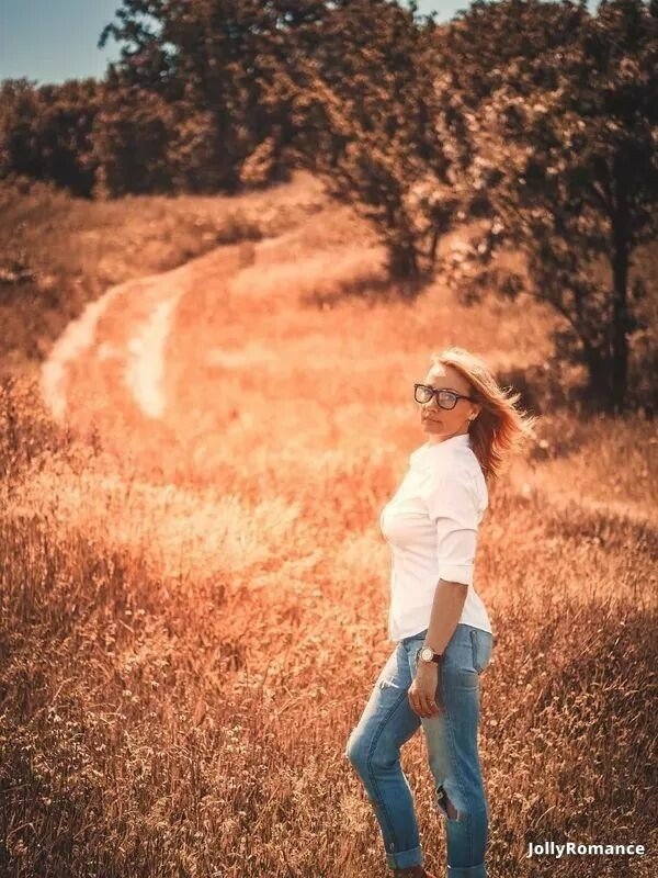 Karina, 53