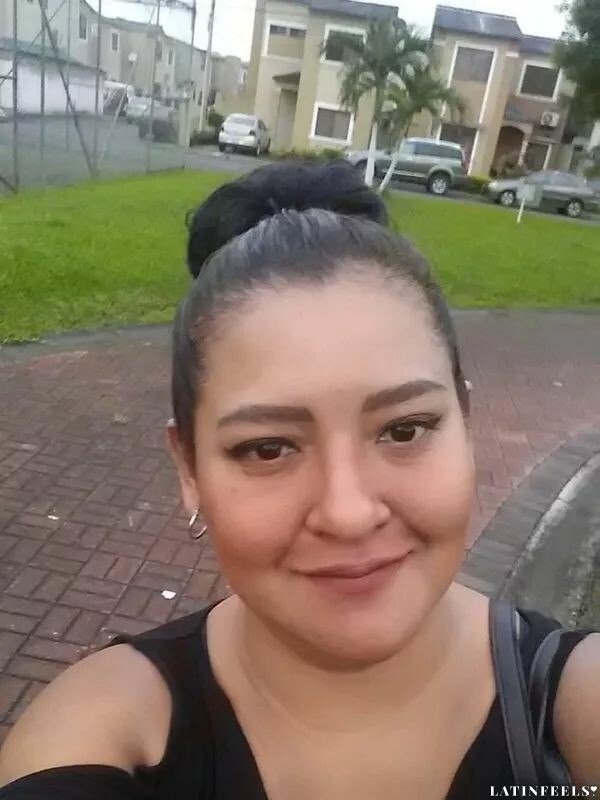 Vanessa, 45