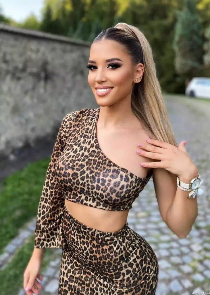 Andrijana, 20