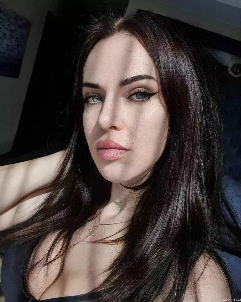 Yelyzaveta, 39