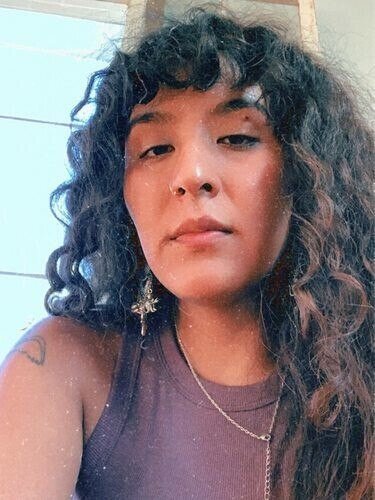 DiscerningBelle Profile image 2