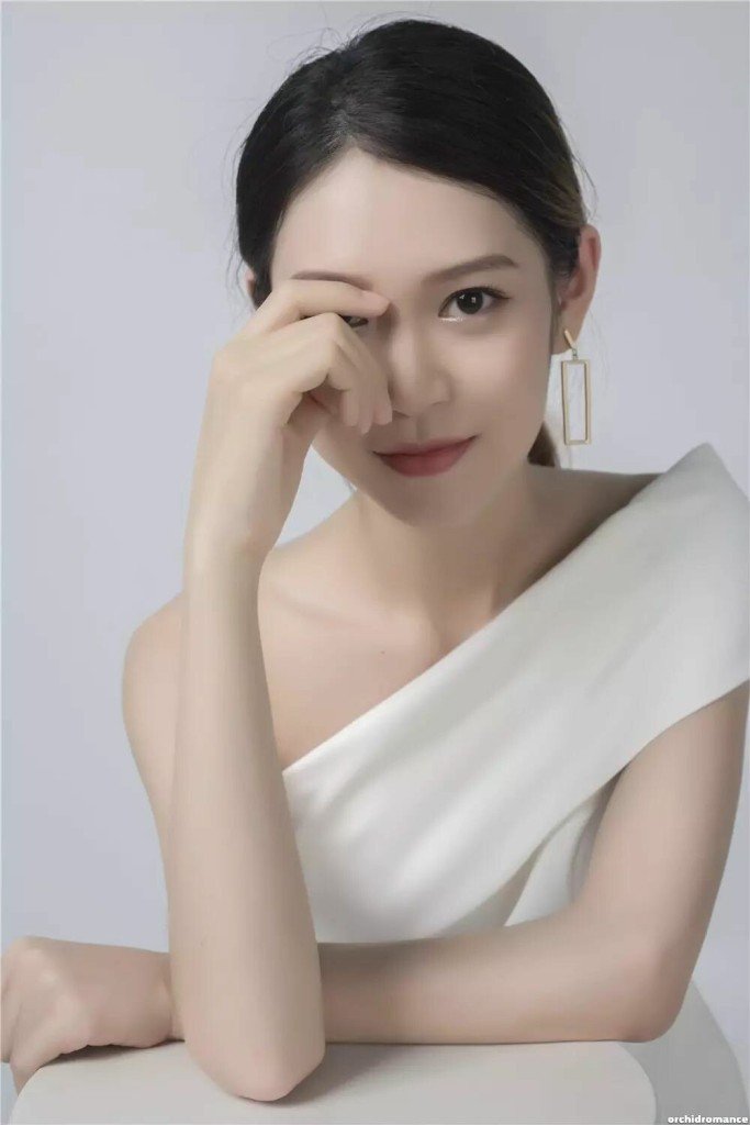 Dingmei, 29