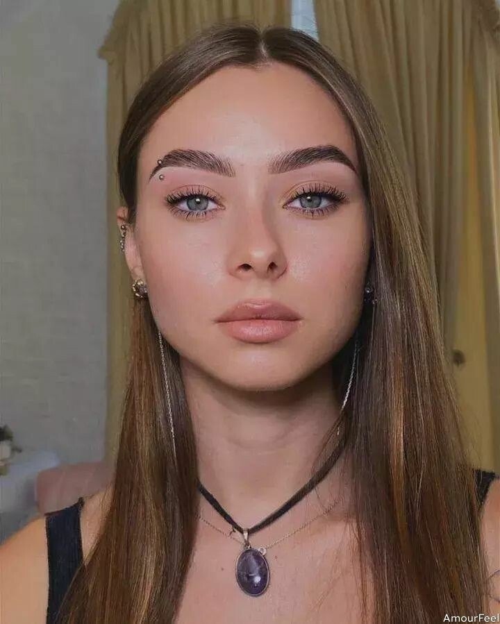 Tetiana, 25