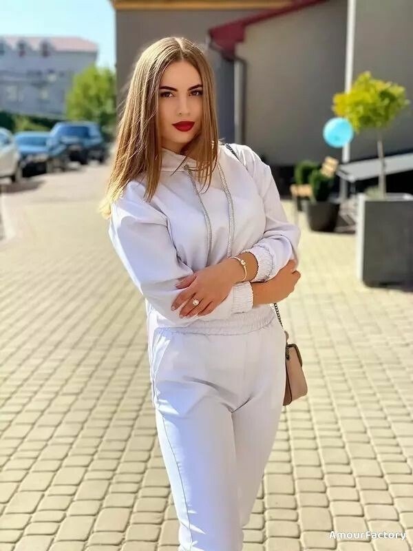 Krystyna Profile image 5