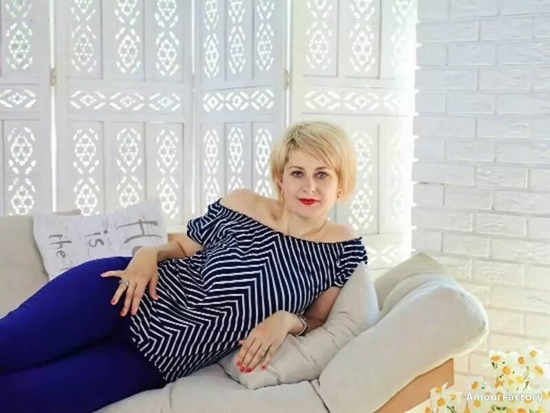 Galina, 50