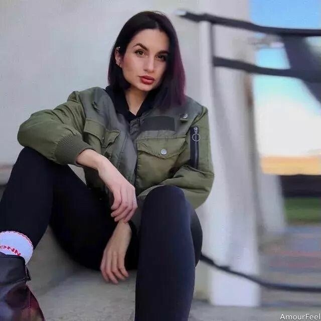 Hana Profile image 4