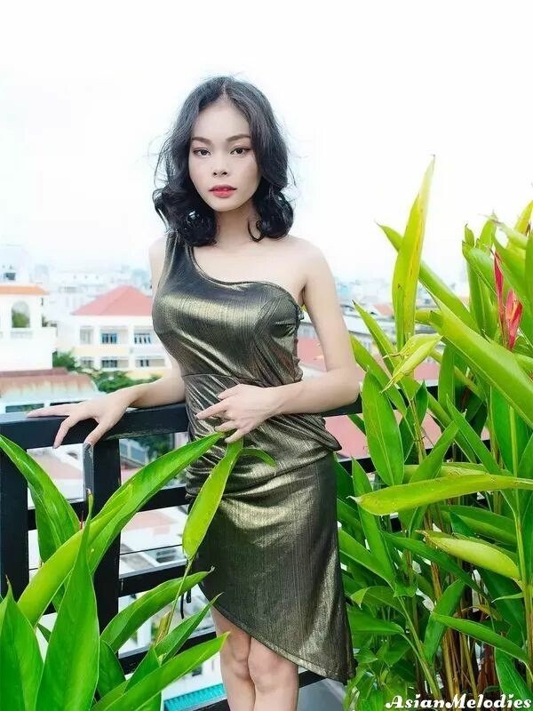 Mong Thi, 22