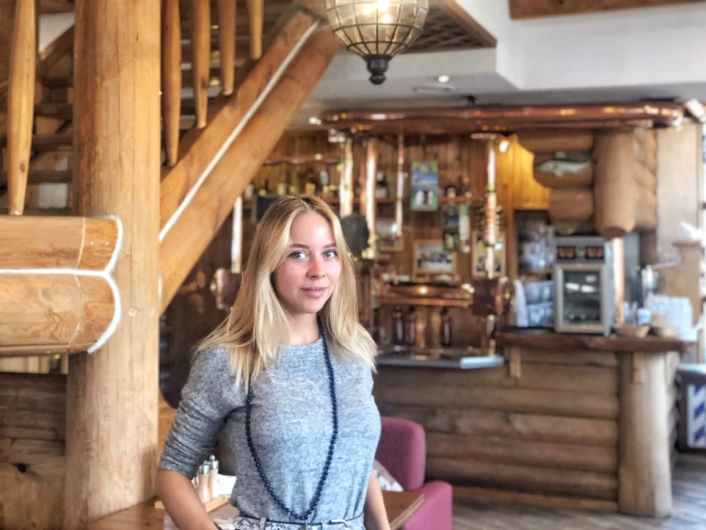 Victoria Profile image 5