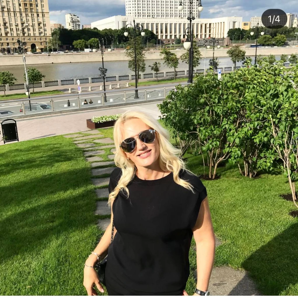 Oksana Profile image 18